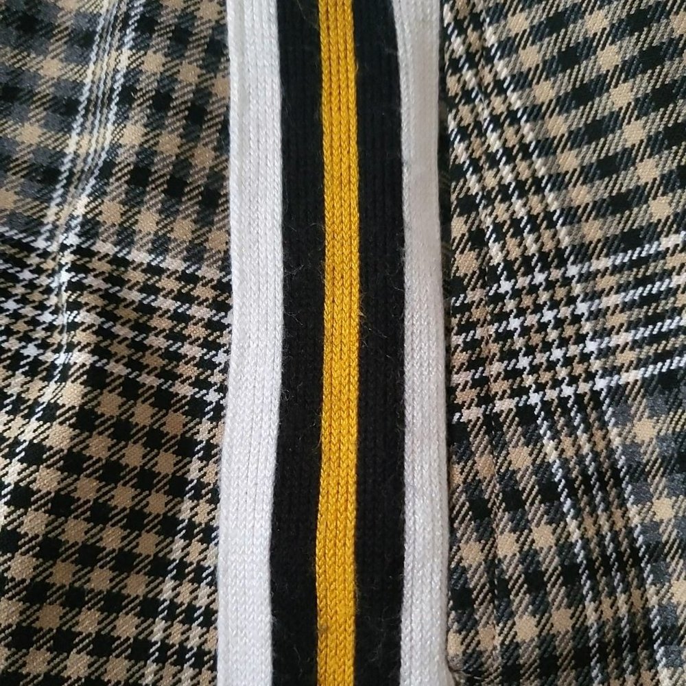 Urban Outfitters Plaid Mini Skirt Size S